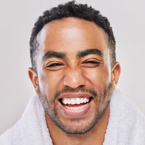 Achieve a brighter smile with our Day Teeth Whitening Gels, enriched with 6% hydrogen peroxide for fast and noticeable results.
